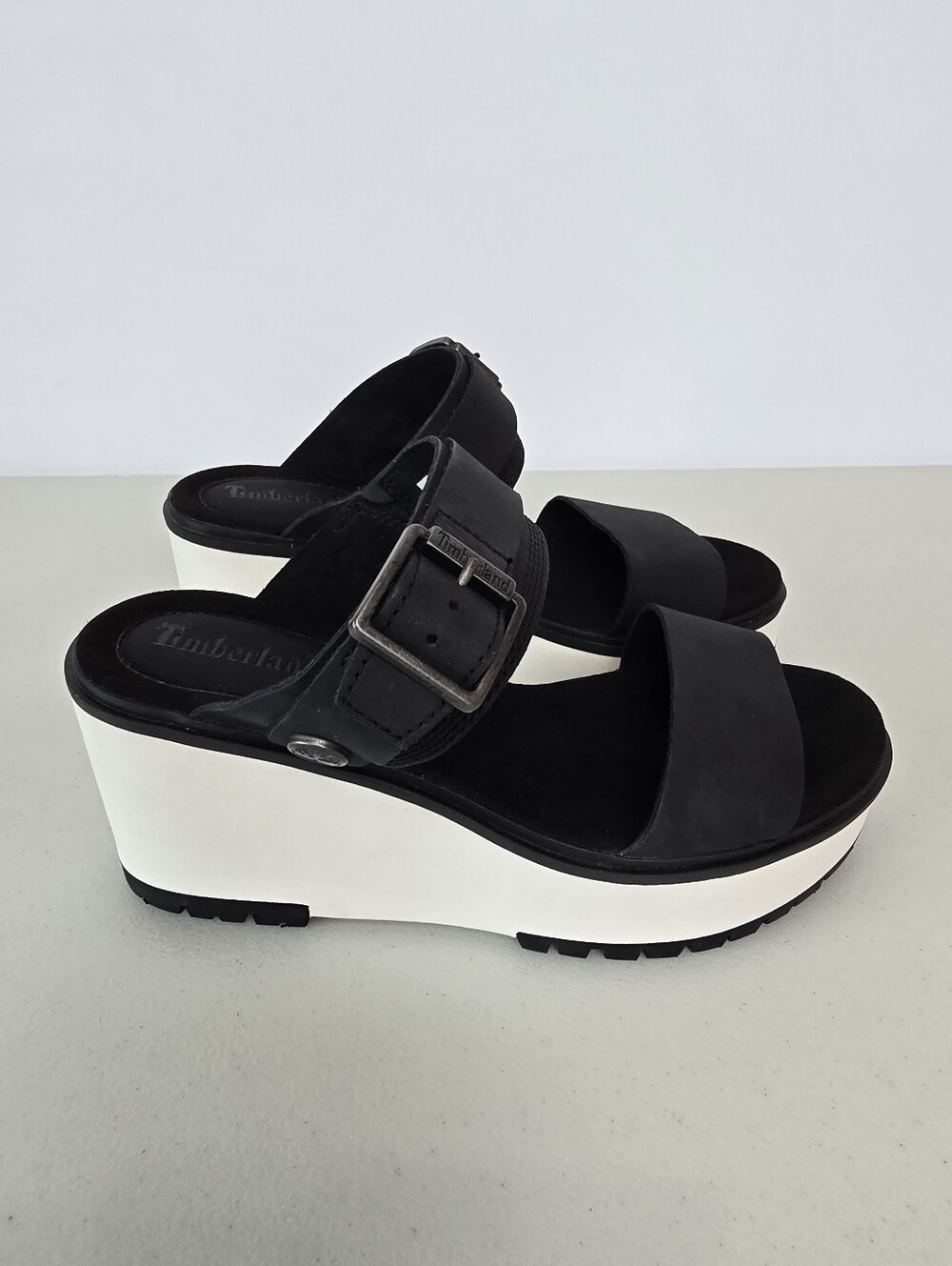 Timberland Koralyn Black Nubuck Platform Wedge Heel Lug Sole Sandals Size 7 - Picture 2 of 8